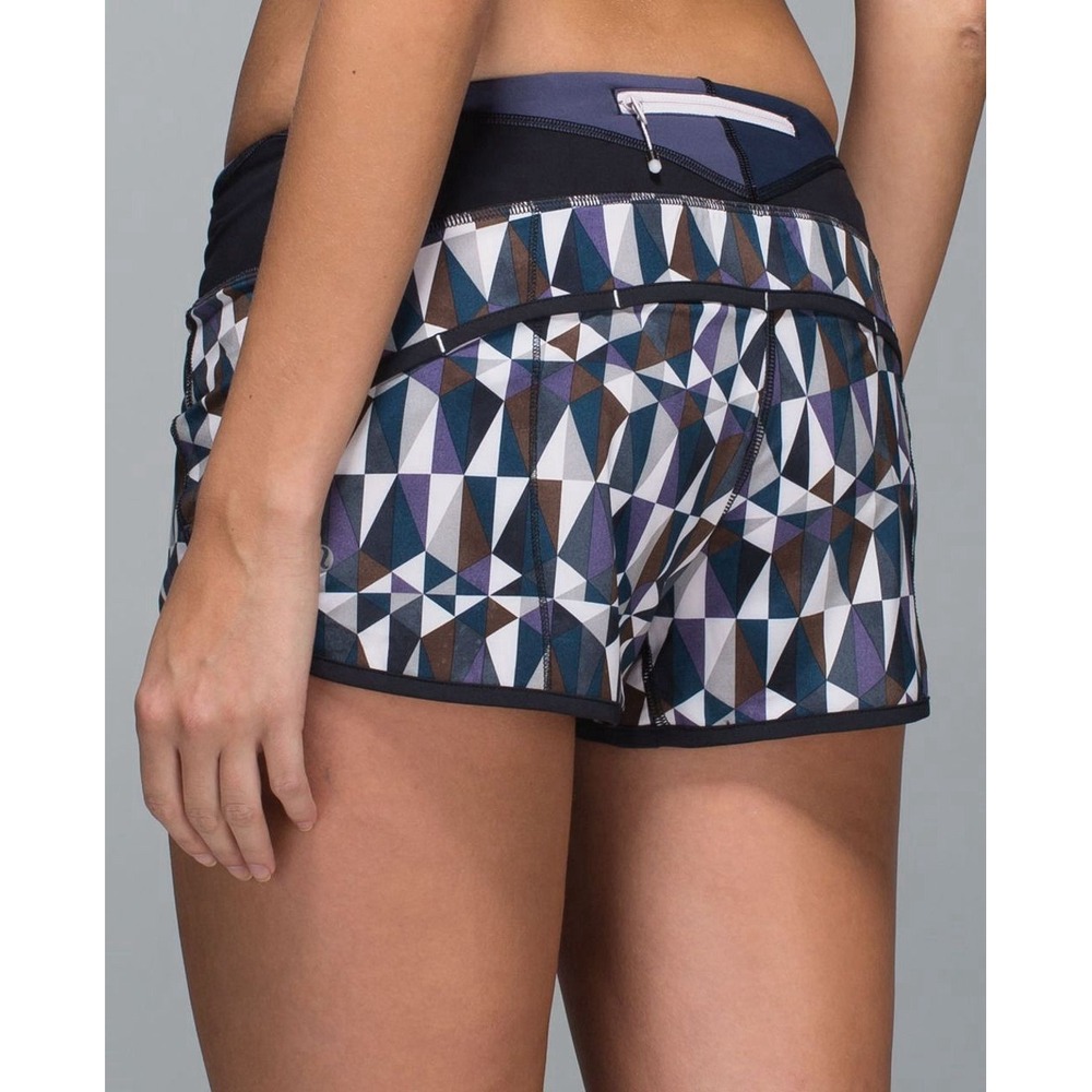 Lululemon Run Speed Short 6 Stained Glass Love 2.5" 4-Way Stretch Geometric